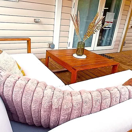 Parque de Campismo Cozy-house Confort 4 Etoiles *