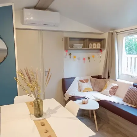 Parque de Campismo Cozy-house Confort 4 Etoiles *