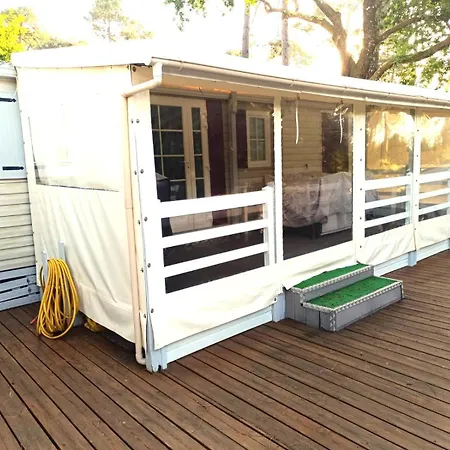 Camping Cozy-house Confort 4 Etoiles *