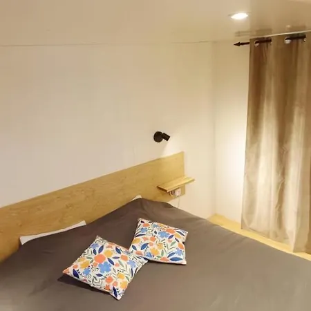 Parque de Campismo Cozy-house Confort 4 Etoiles *